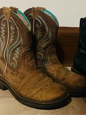 Ariat Brown Suede Boots with Turquoise Trim 9B